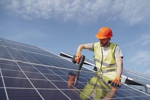 zonnepanelen-duurzaamheid-verwarming-energie-besparen